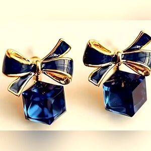 Chic Navy Blue Crystal Bowknot Stud Earrings - Fashionable Unique NWT